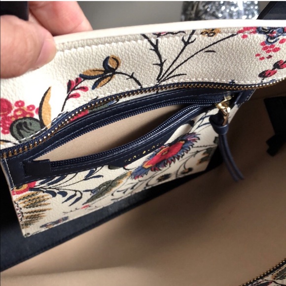 Tory Burch bag - Picture 13 of 14